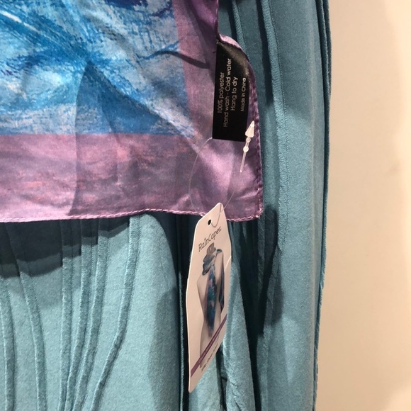 Blue and Purple Women's Scarf - Picture 15 of 16